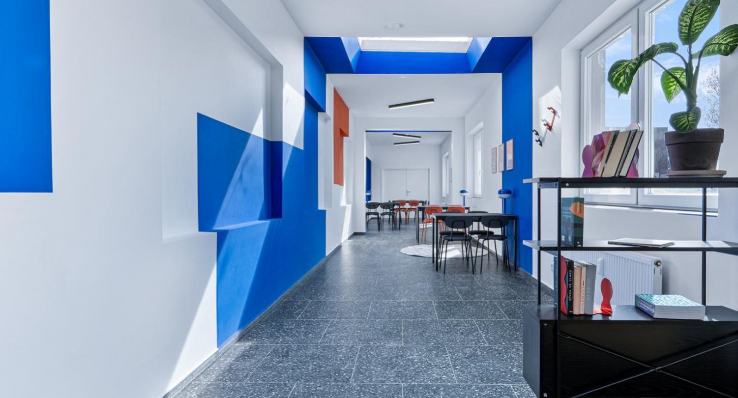 Live-inn 2 Bdr Family For 1-8 Guests, 20 Mins To Center, Lift, Gym, Reception, Parking, Roof Terrace, Game & Party Appartamento